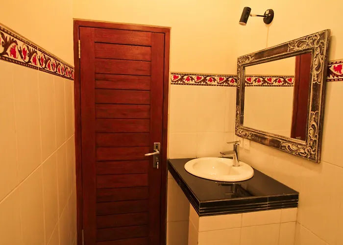 Awan Bali House 4*