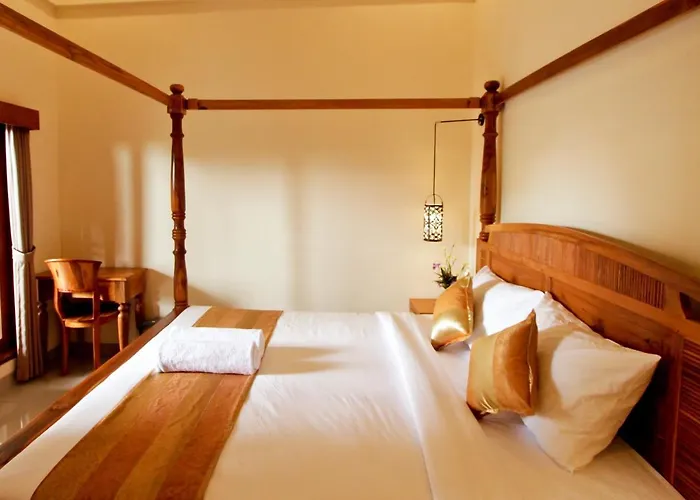 Awan Bali House 4*