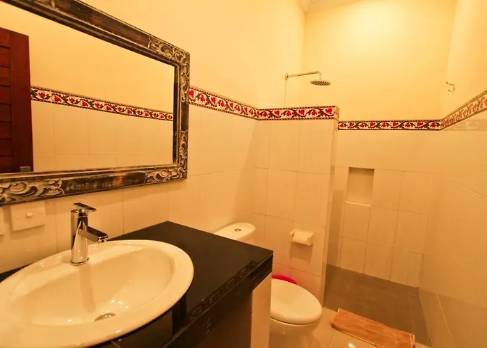 Awan Bali House 4*